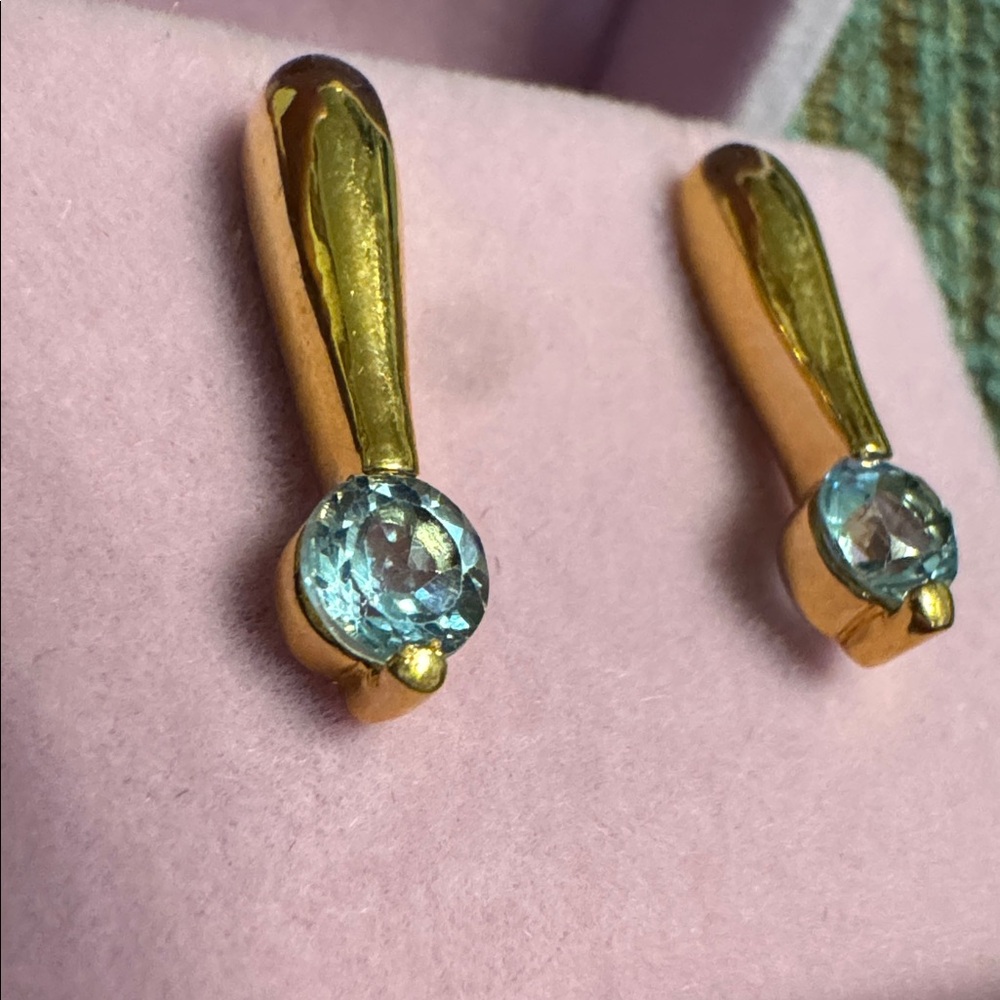 3081 Swarovski Crystal Elements Post Earrings - image 2